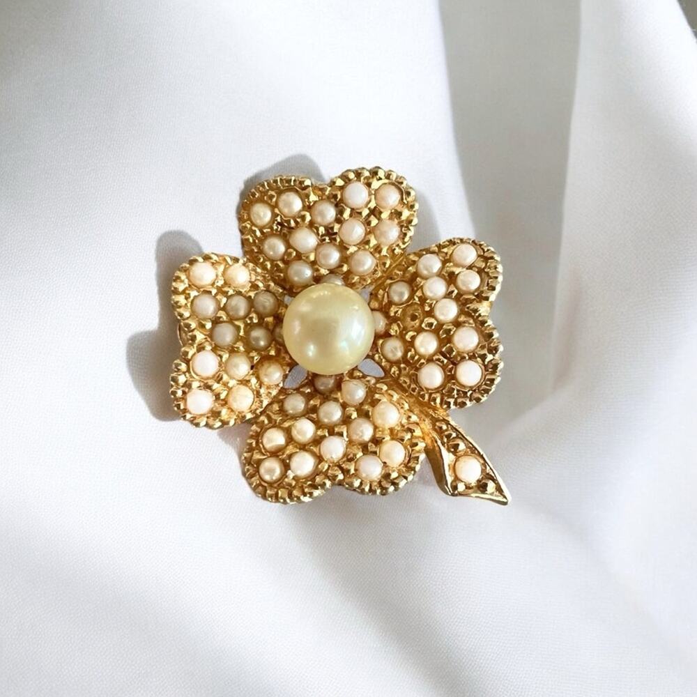 Vintage 1950s CINER Four Leaf Clover Brooch Faux Pearl Gold Tone Shamrock Pin